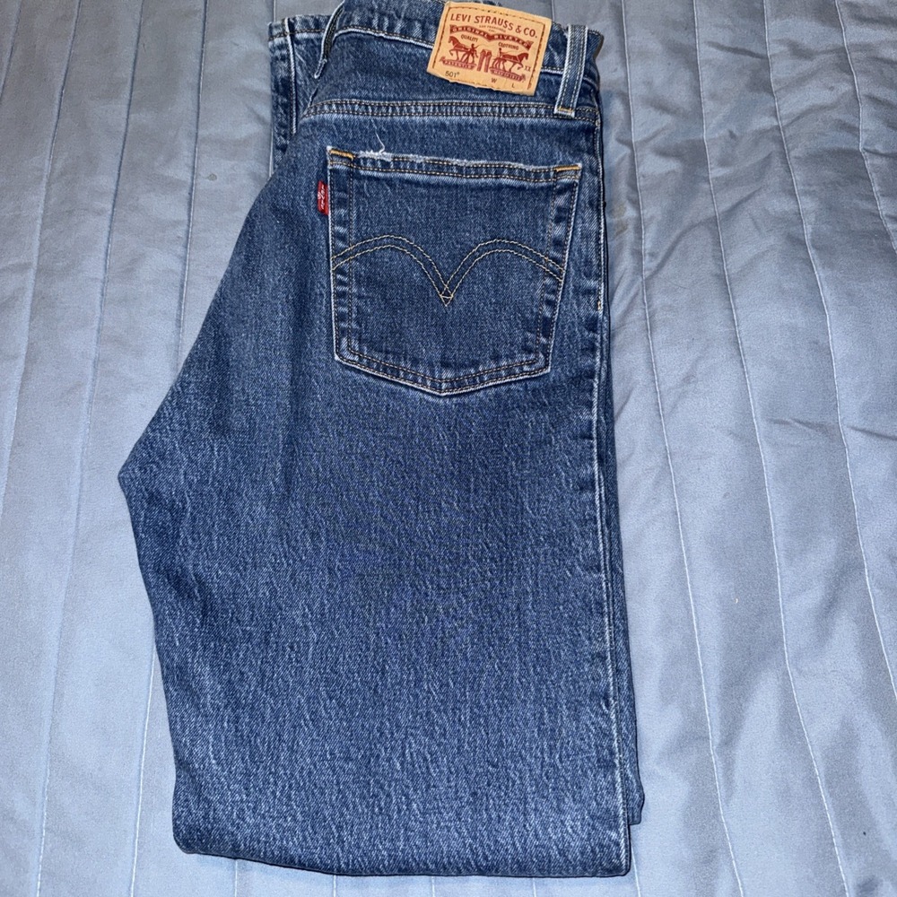 Levis 501 Original Fit Distressed Medium Wash Straight Leg Jeans Womens 26x30